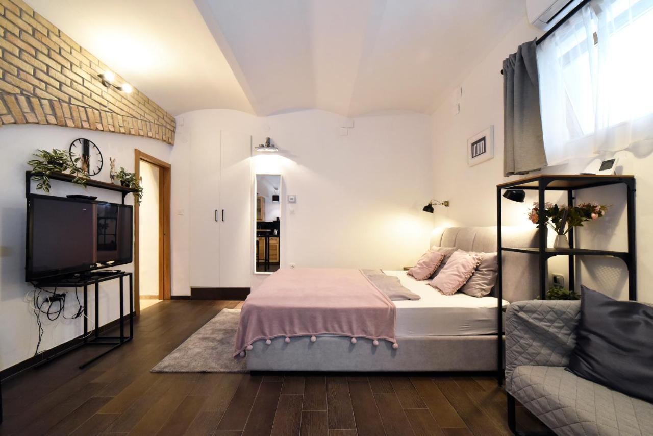 Manuela Varsavska Studio Apartments Záhřeb Exteriér fotografie